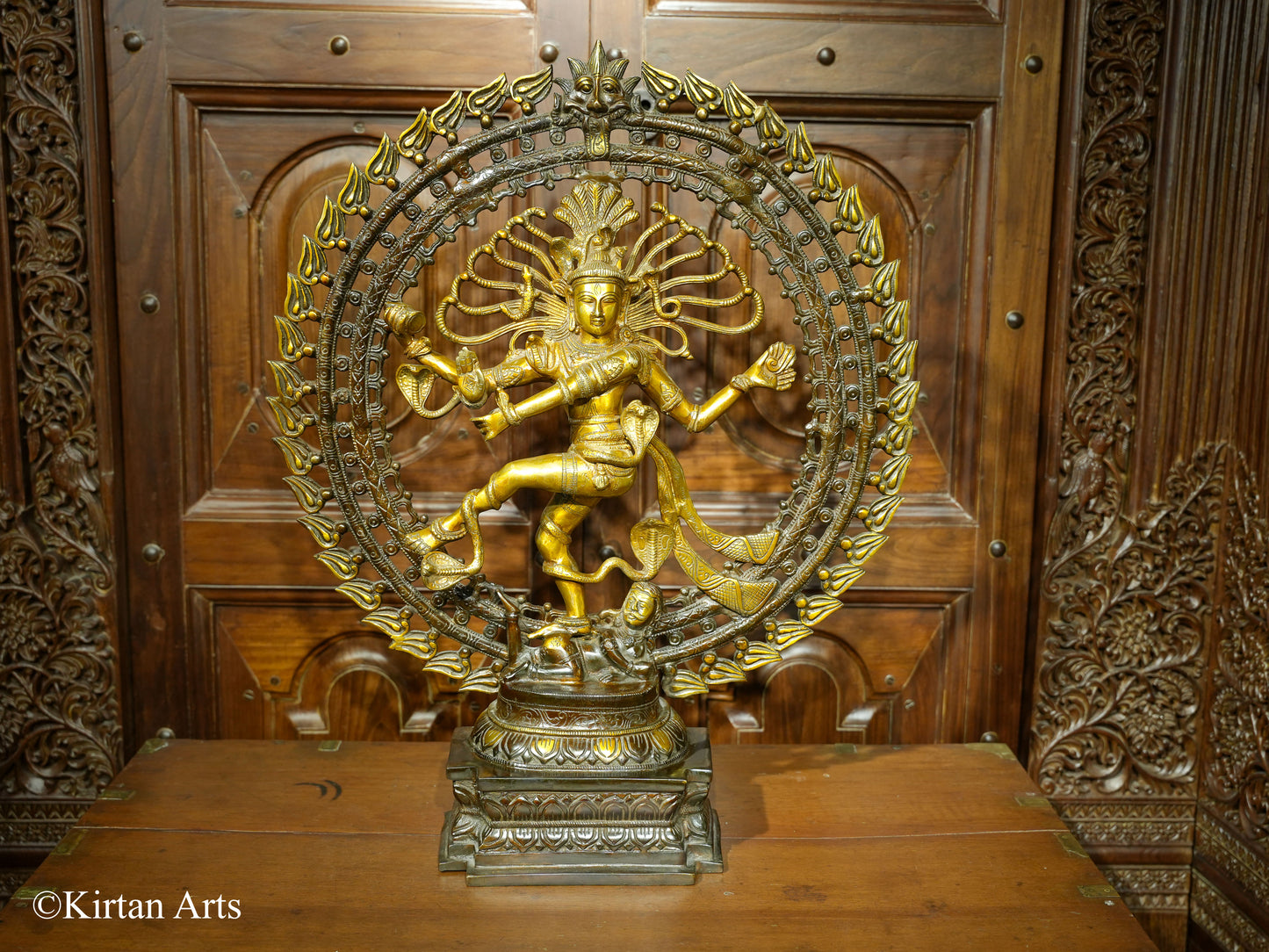 Brass Nataraj Idol Dual Tone Finish 26"