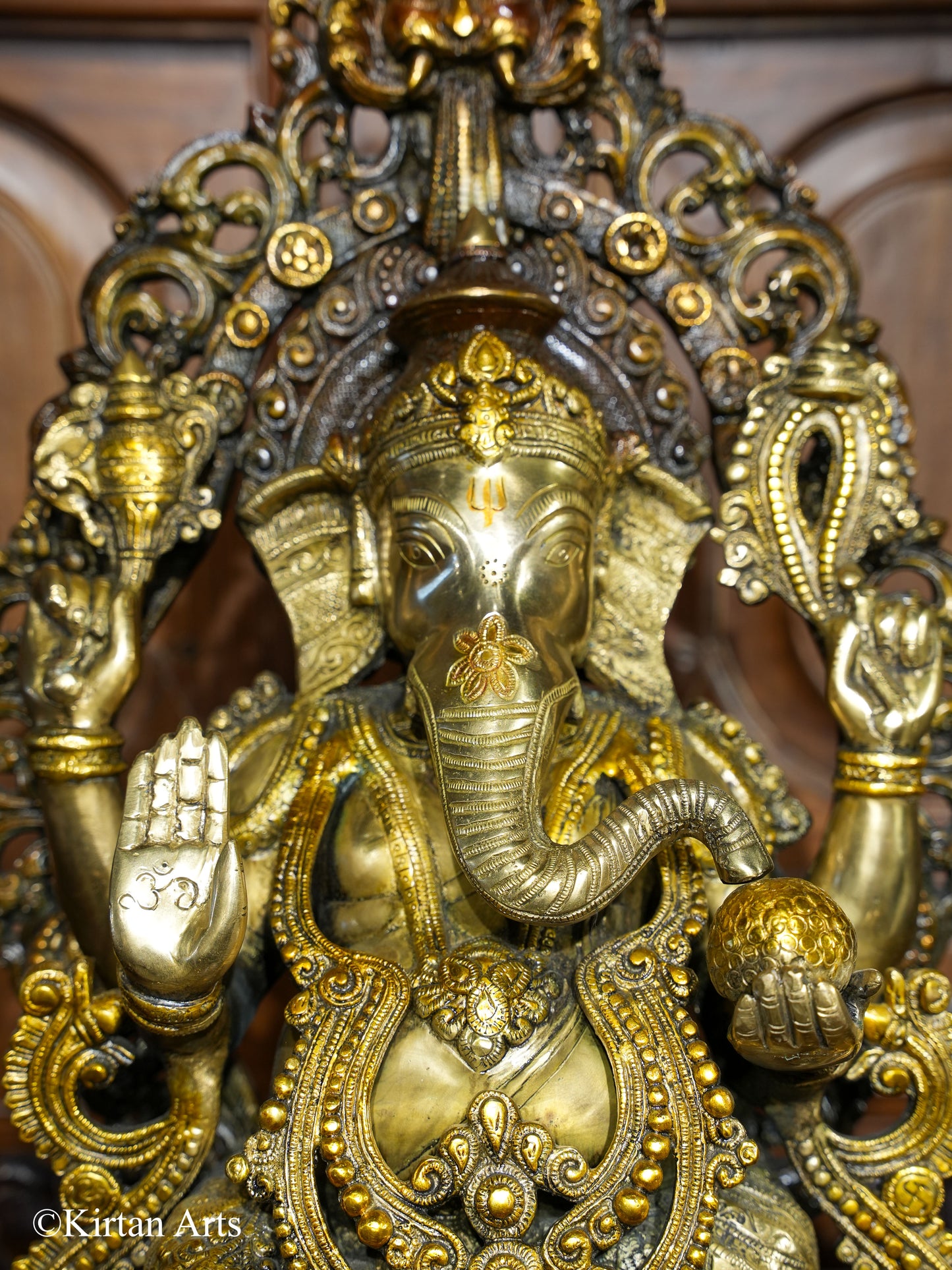 Brass Ganesha Triple Colour Tone Finish 24"