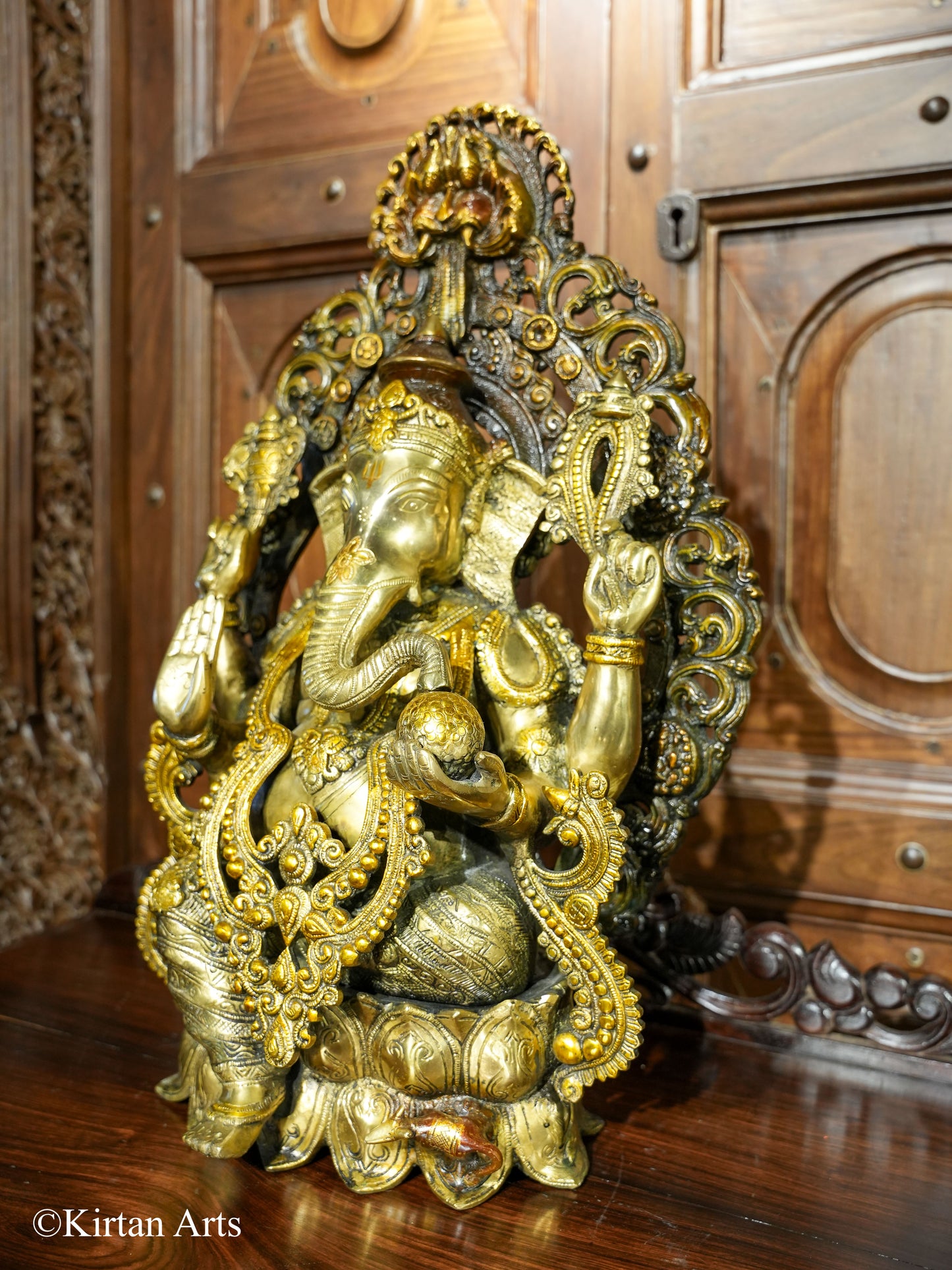 Brass Ganesha Triple Colour Tone Finish 24"