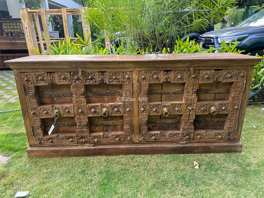 Vintage Sideboard | Brass Fittings | 7ft
