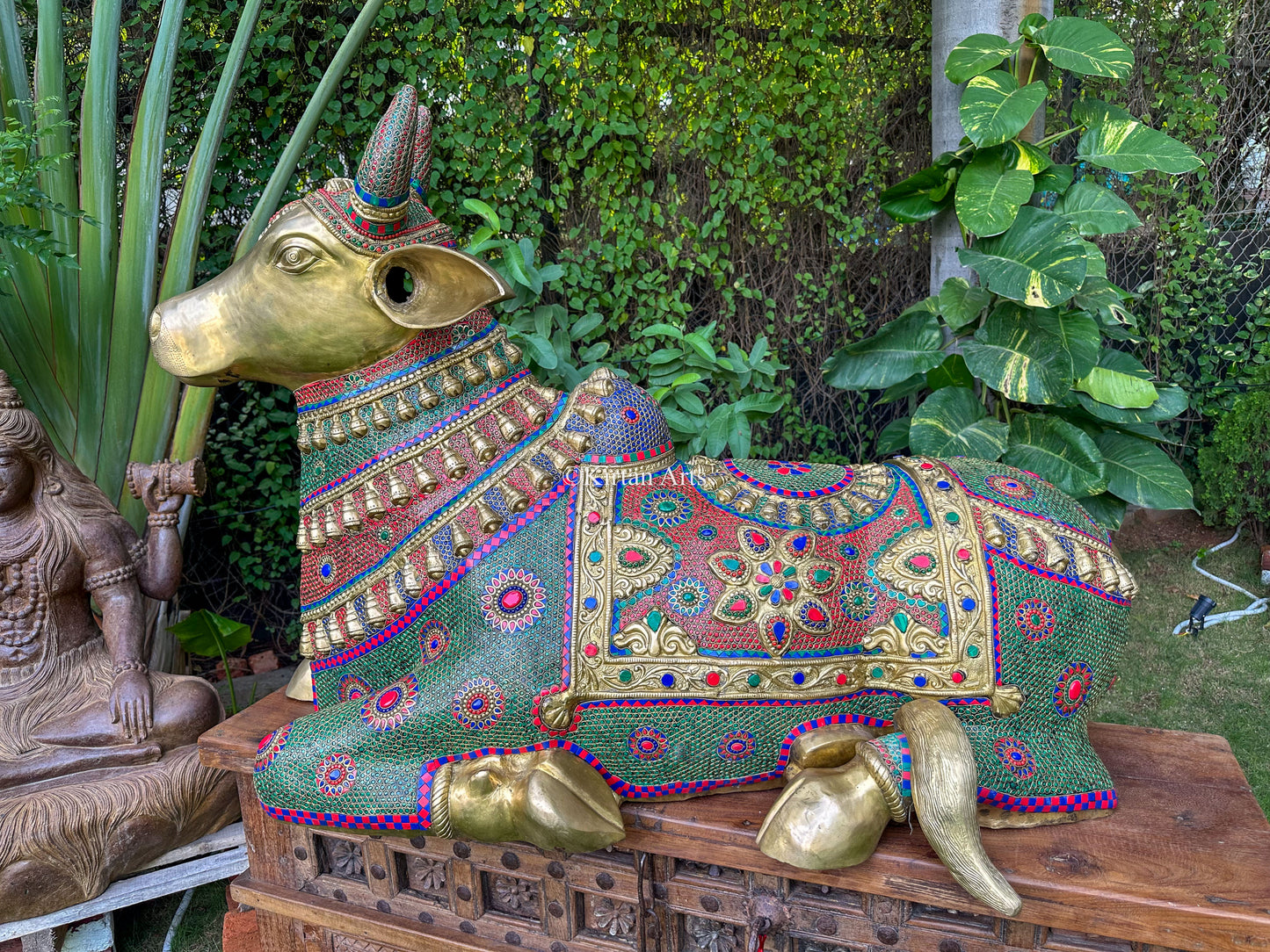 Brass Nandi Large | Stonework | 54 Inches