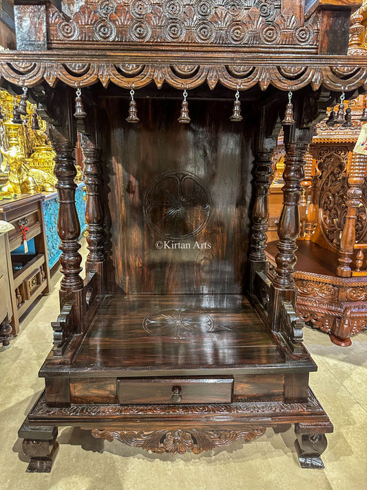 Rosewood Mandor Carved 43"