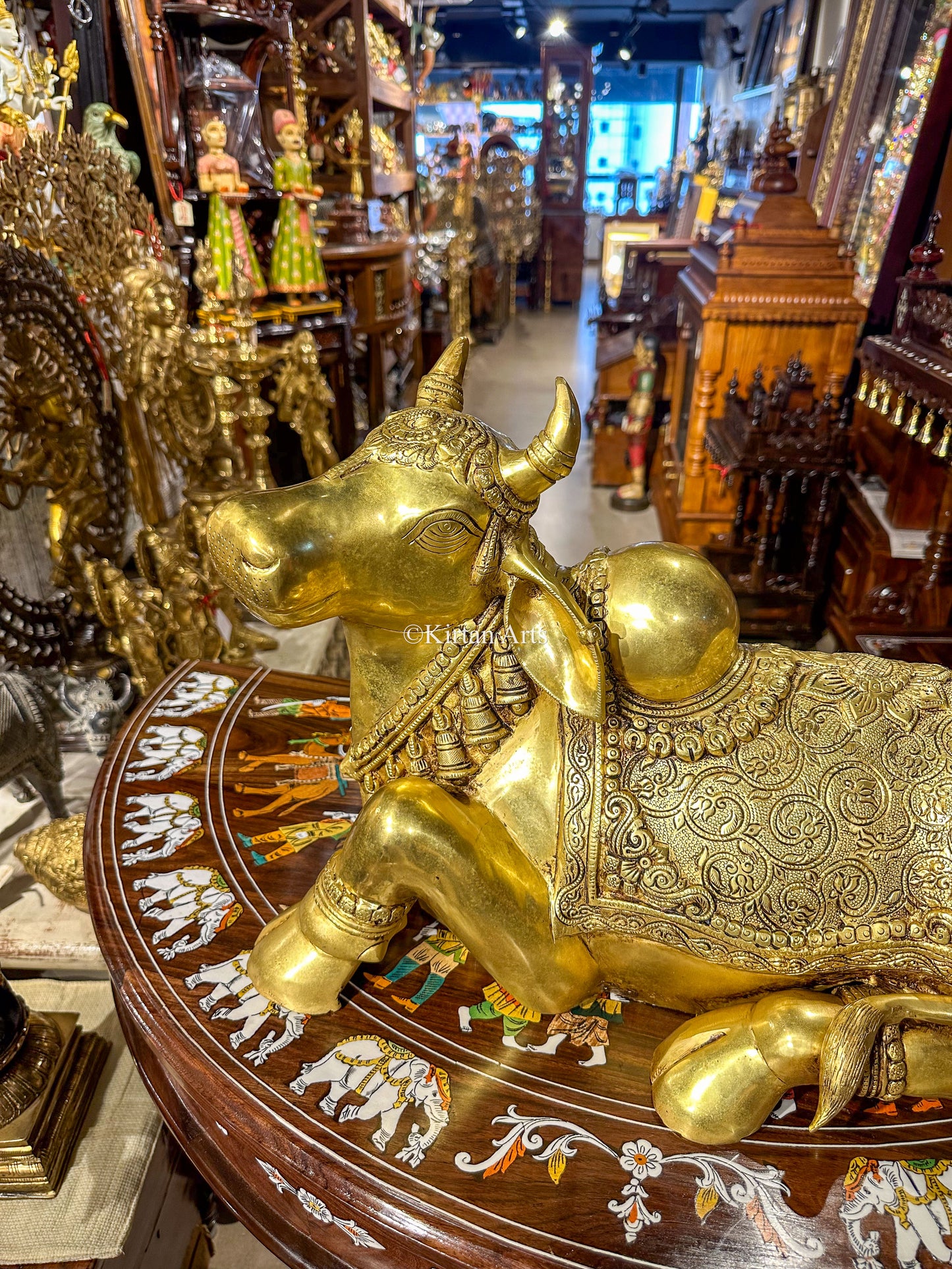 Brass Superfine Nandi | 15x22x10 Inch