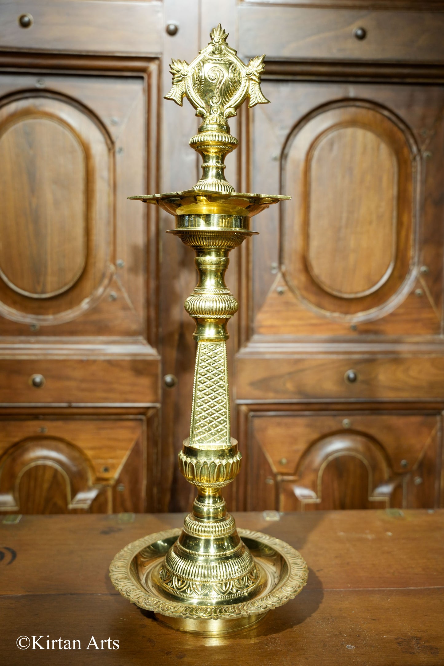 Sangu Chakram Bronze Lamp Pair 24"
