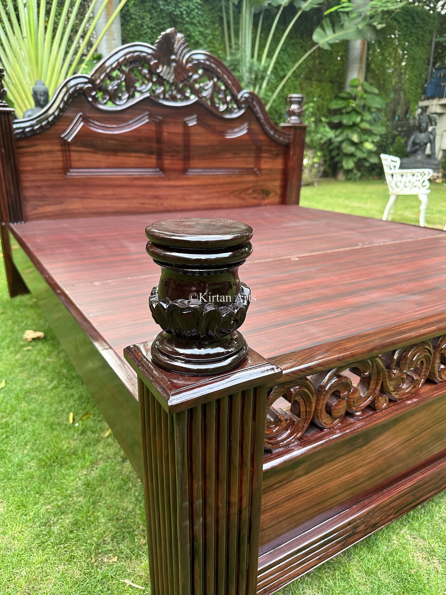 Rosewood King Bed | Handcarved | 6.6x6 ft