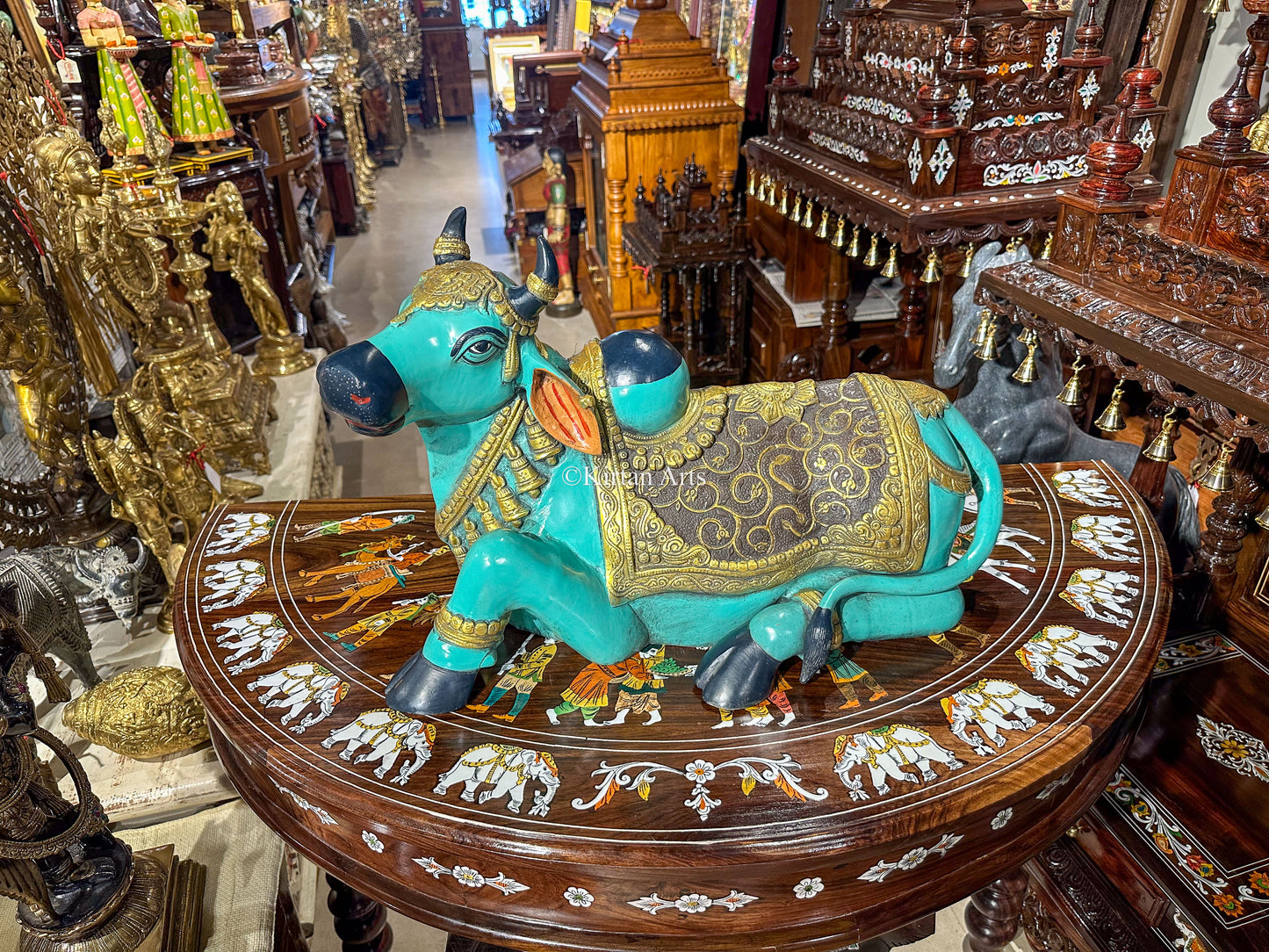 Brass Superfine Nandi | 15x22x10 Inch