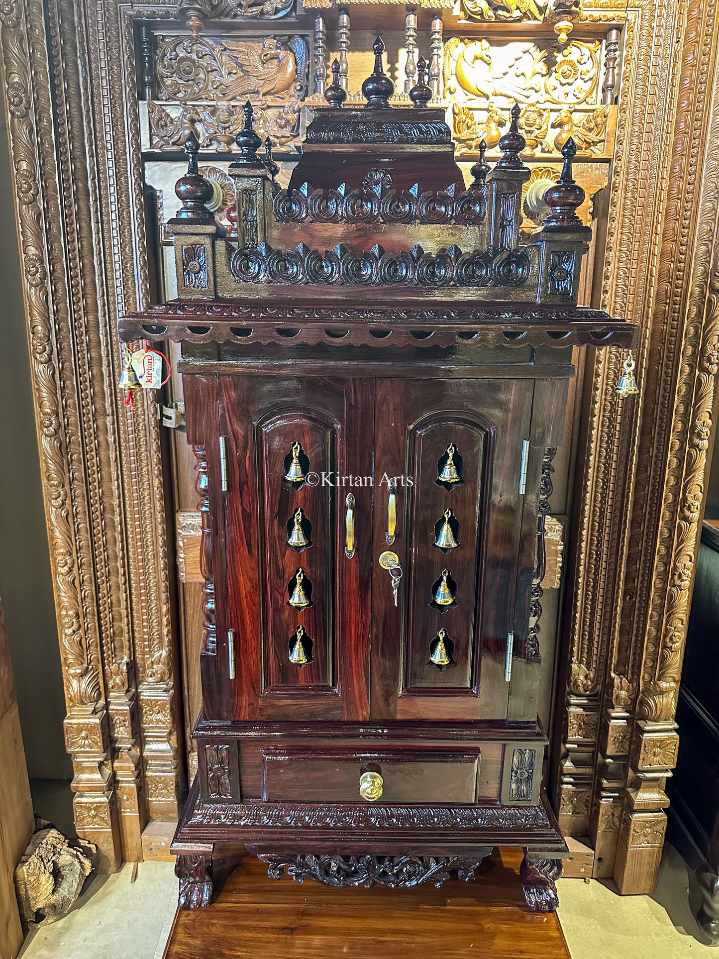 Rosewood Mandir with Doors 21x15 Inch